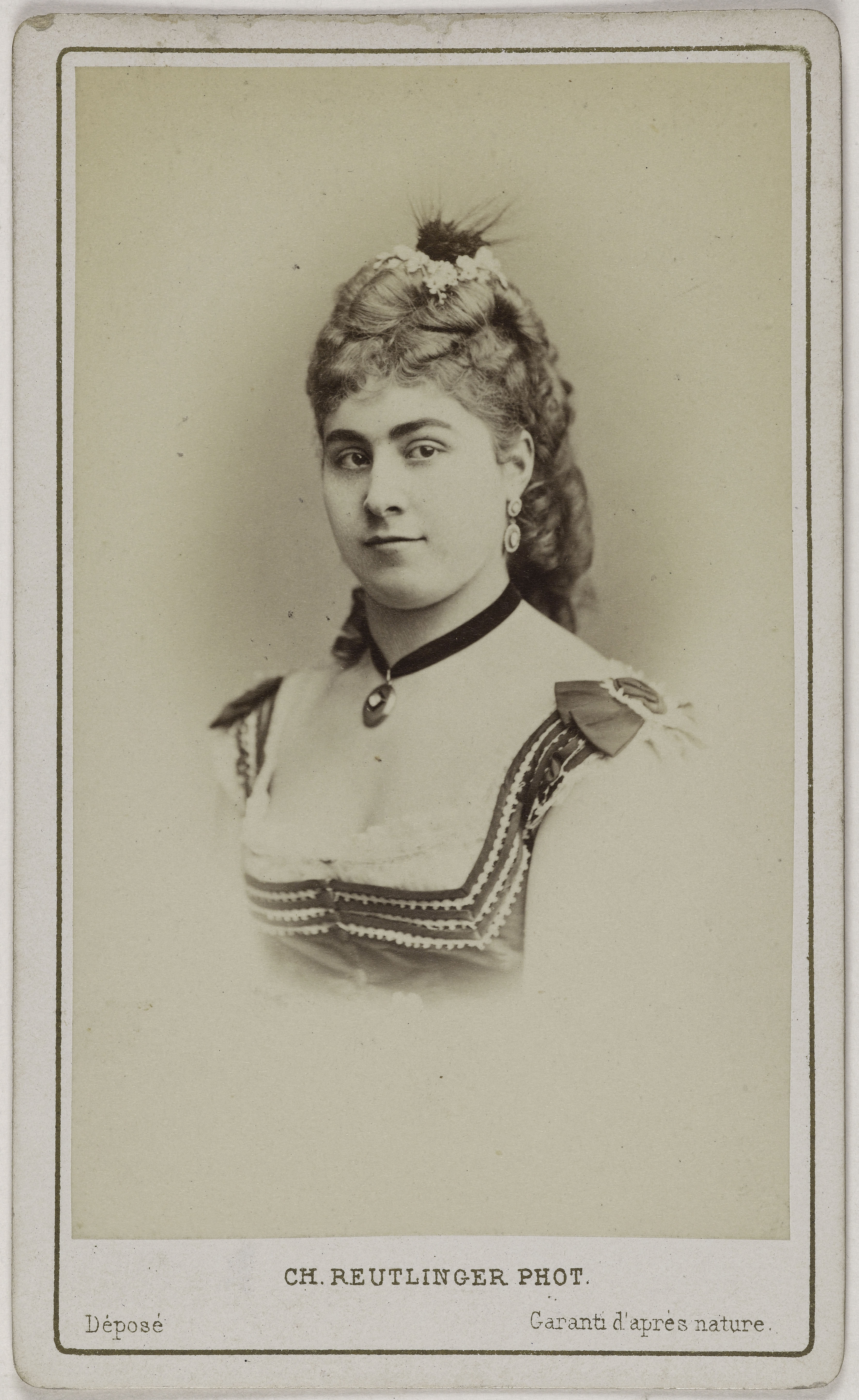 Charles Reutlinger, Portrait de Dargeles (actrice aux théâtres du Châtelet et de la Renaissance)
