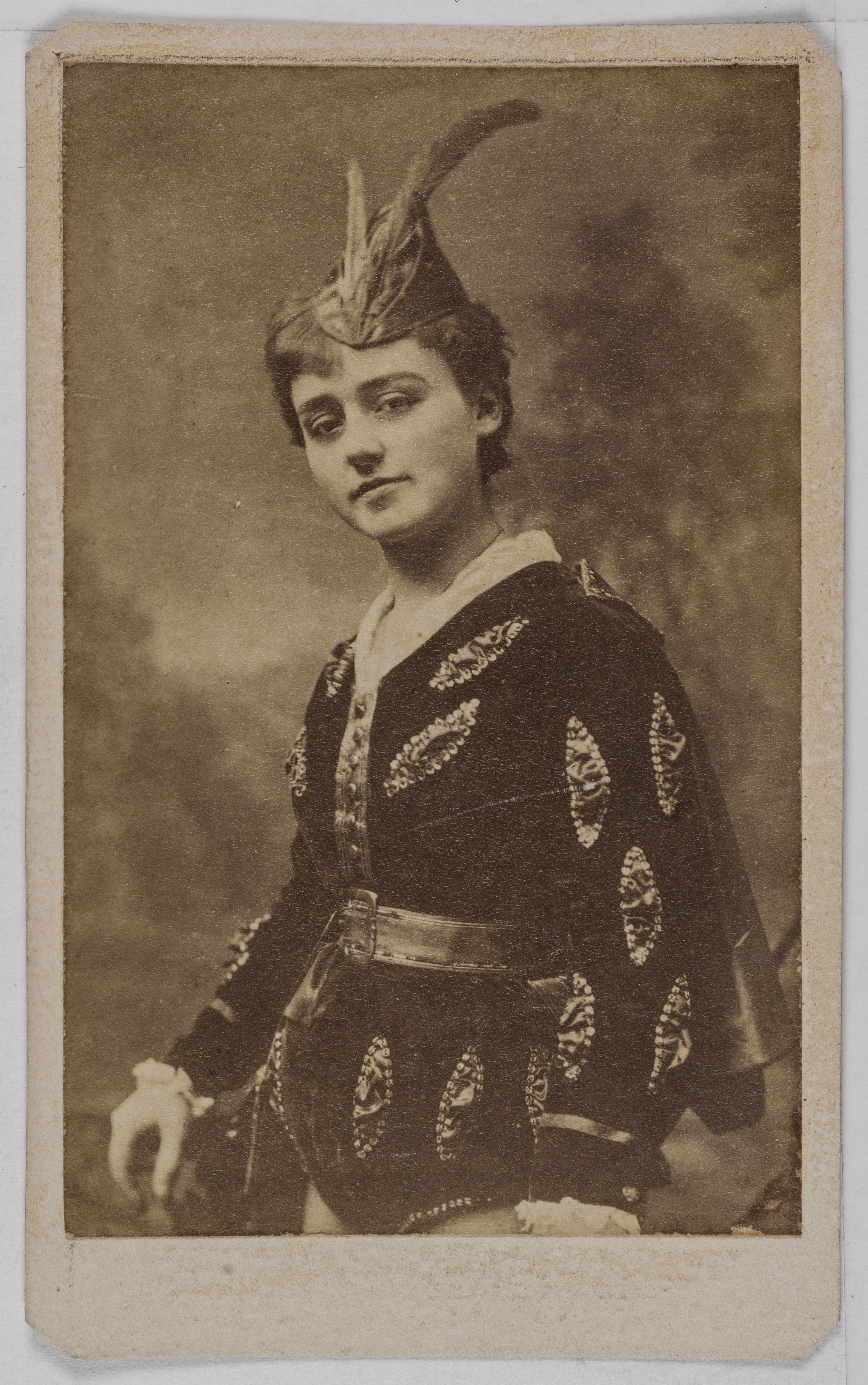 Anonyme, Portrait de Marié Paola, (1851-), (sœur de Galli et d'Irma Marié), (actrice)