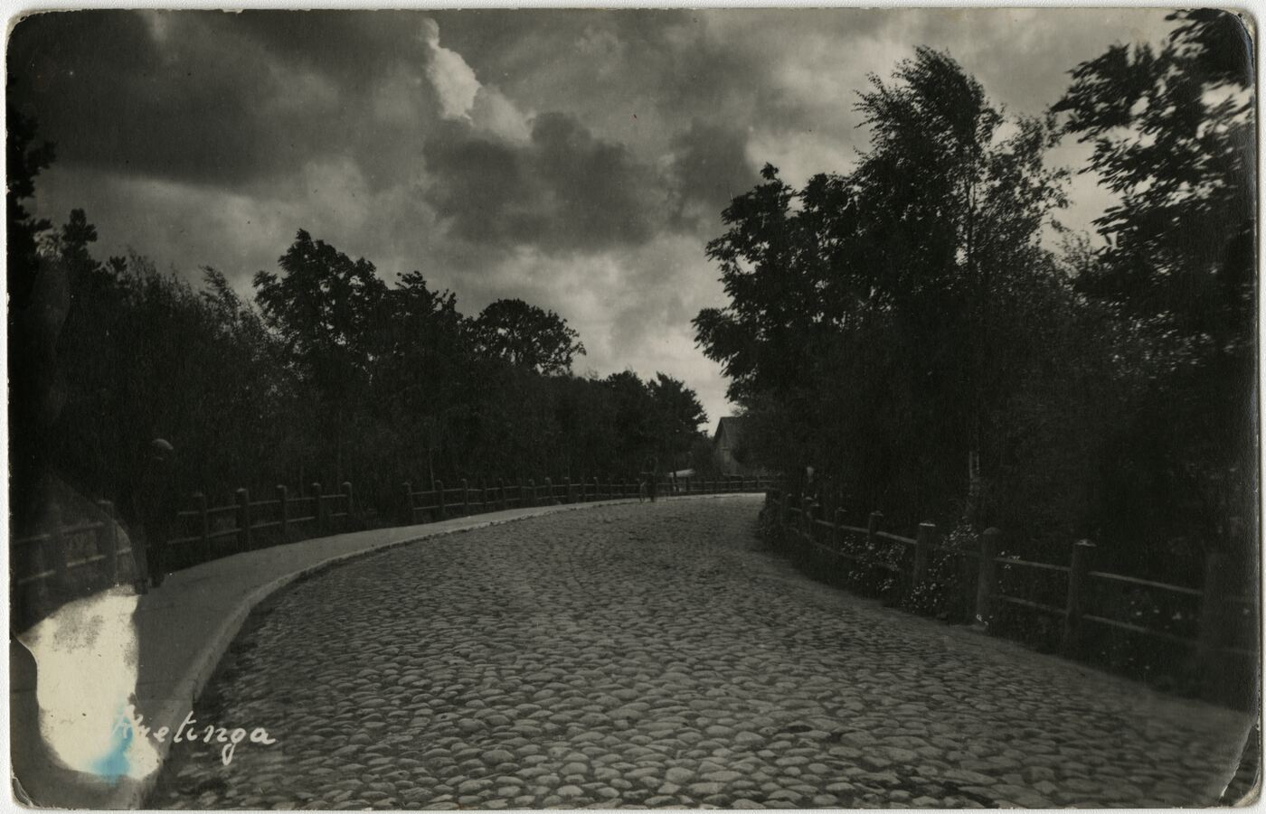 Nežinomas fotografas, Kelio vaizdas Kretingoje