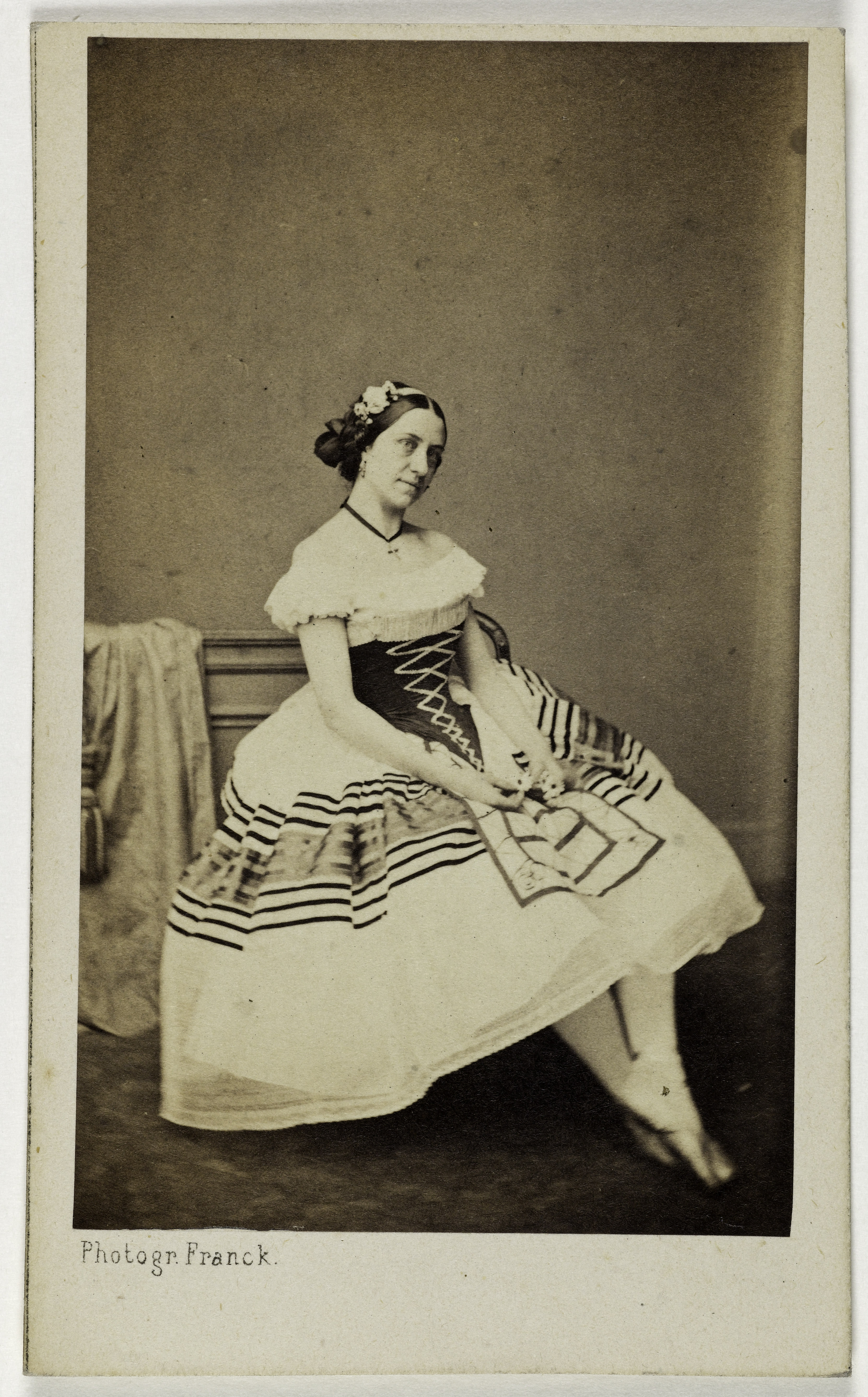 Franck, Portrait de Guichard, danseuse (Porte de St Martin et Opéra)