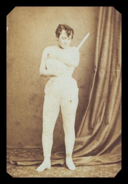 London Stereoscopic and Photographic Company, Guy Little Theatrical Photograph