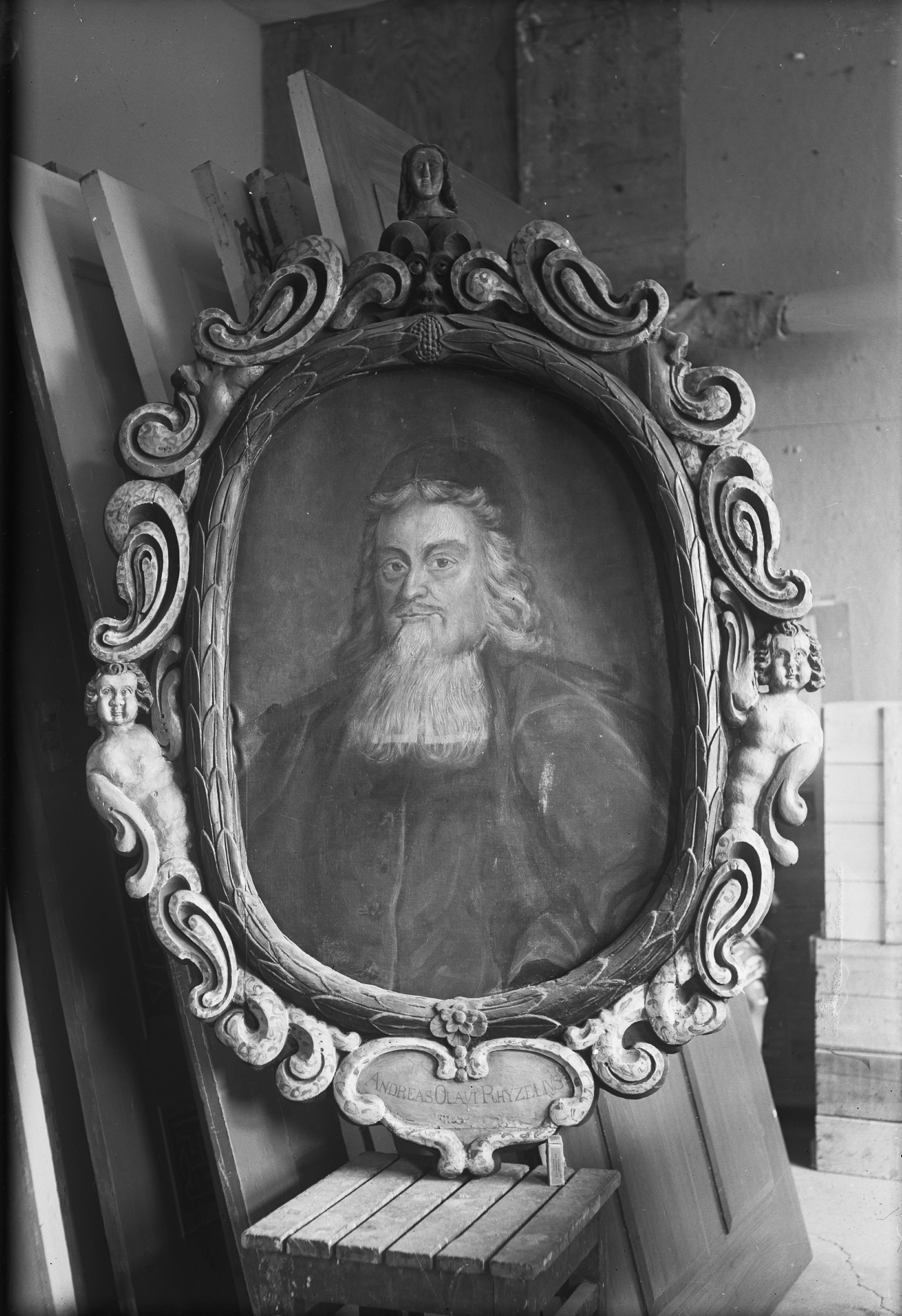 Olle Hellström, Od kyrka
