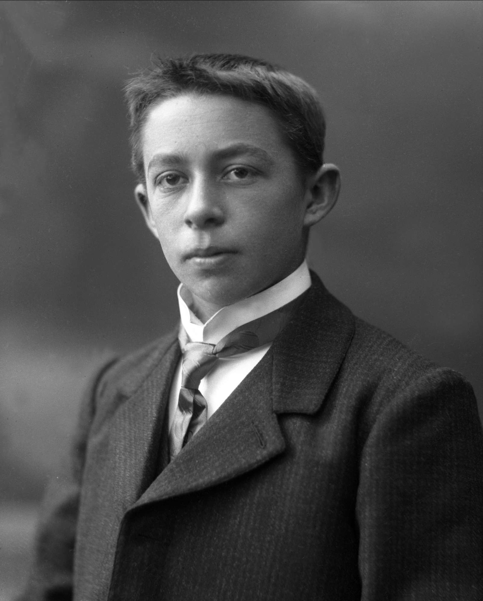 Gustav Borgen, NFB.35966