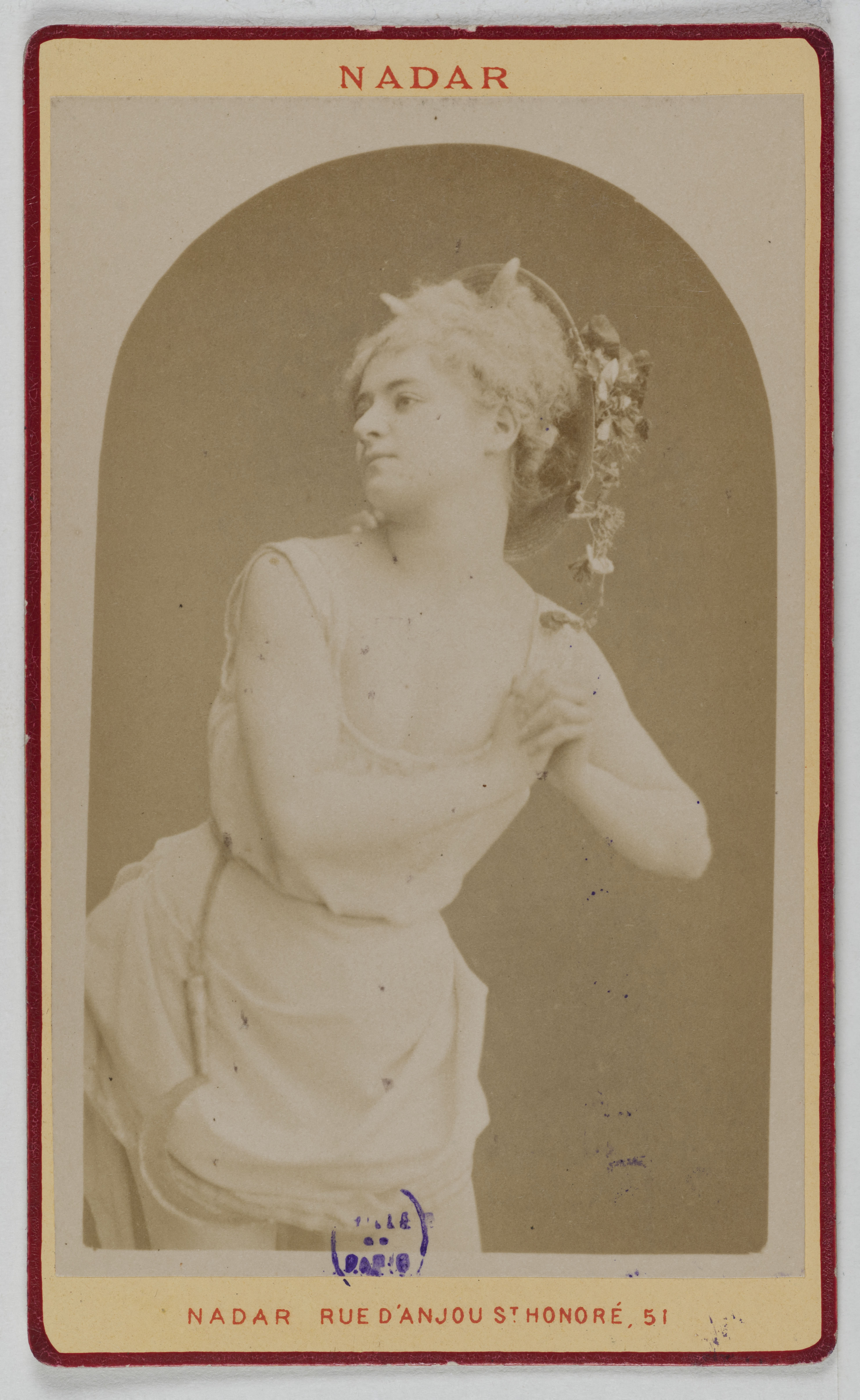 Atelier Nadar, Portrait de Léry, (danseuse)