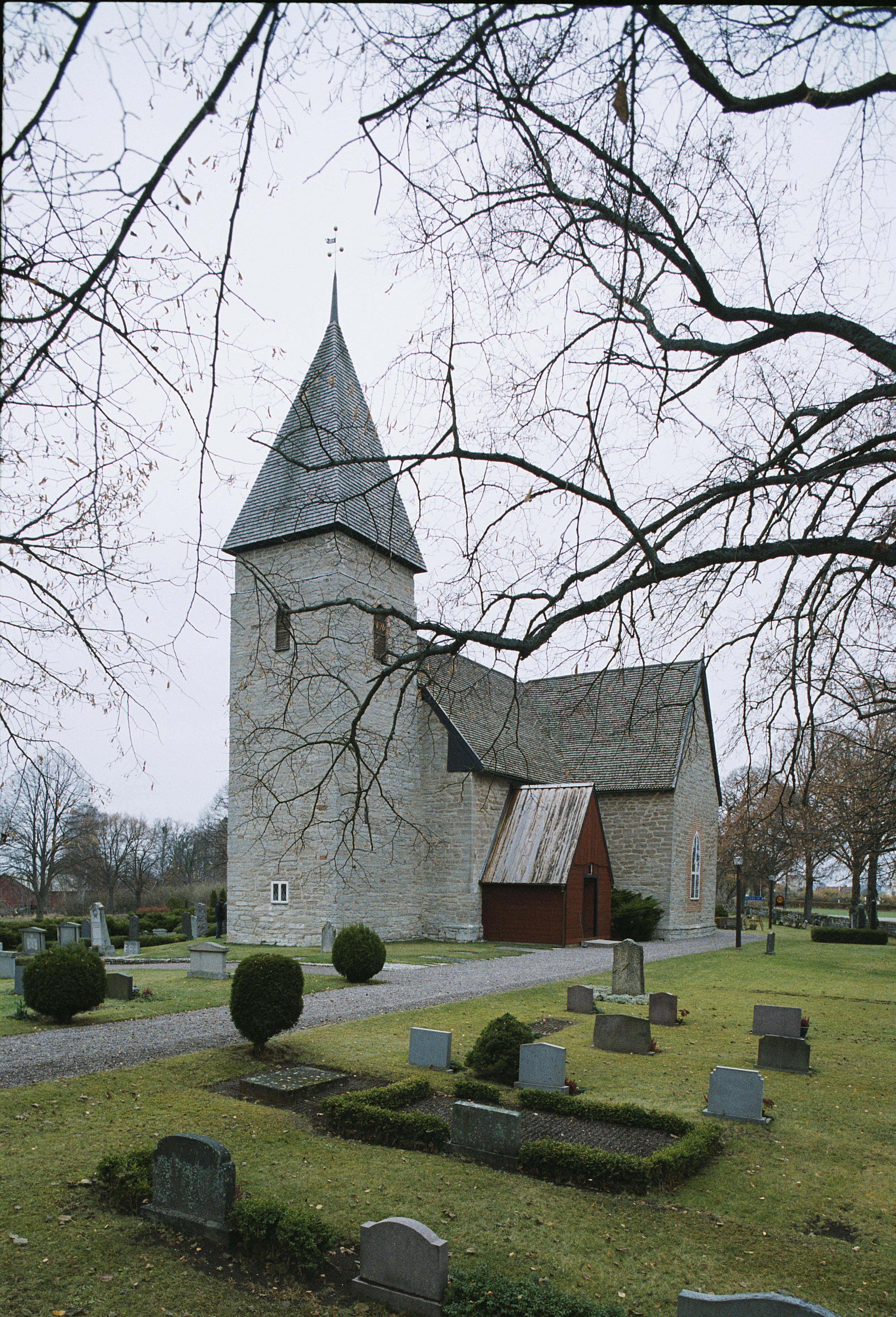 Bengt A Lundberg, Rogslösa kyrka