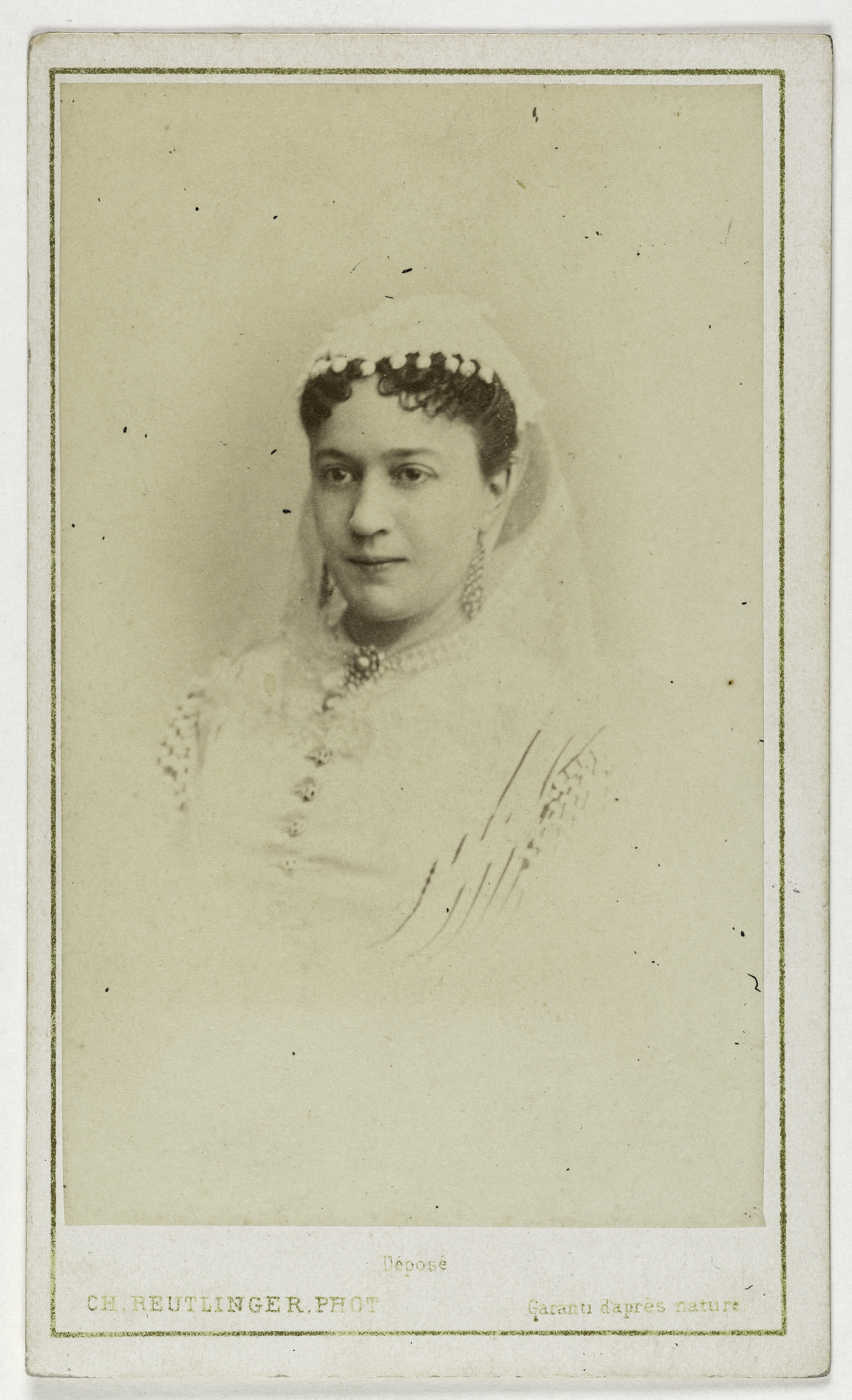 Charles Reutlinger, Portrait de Honorine (Marguerite Camous, épouse de Mr Péricaud, 1834-1911), actrice