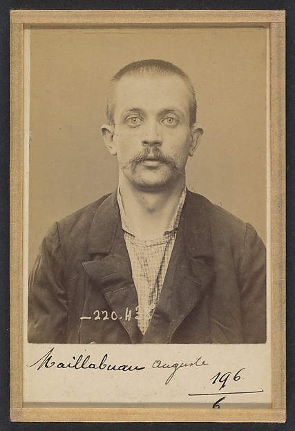 Alphonse Bertillon, Maillabuau. Auguste, Léon. 30 ans, né le 23/8/93 à Paris Vle. Anarchiste. 2/7/94.