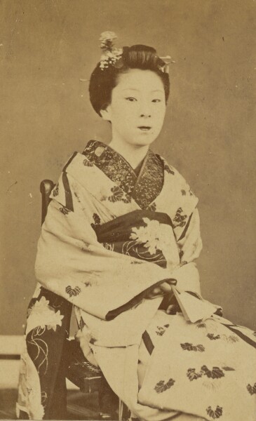 Unknown, [Seated Japanese Woman]