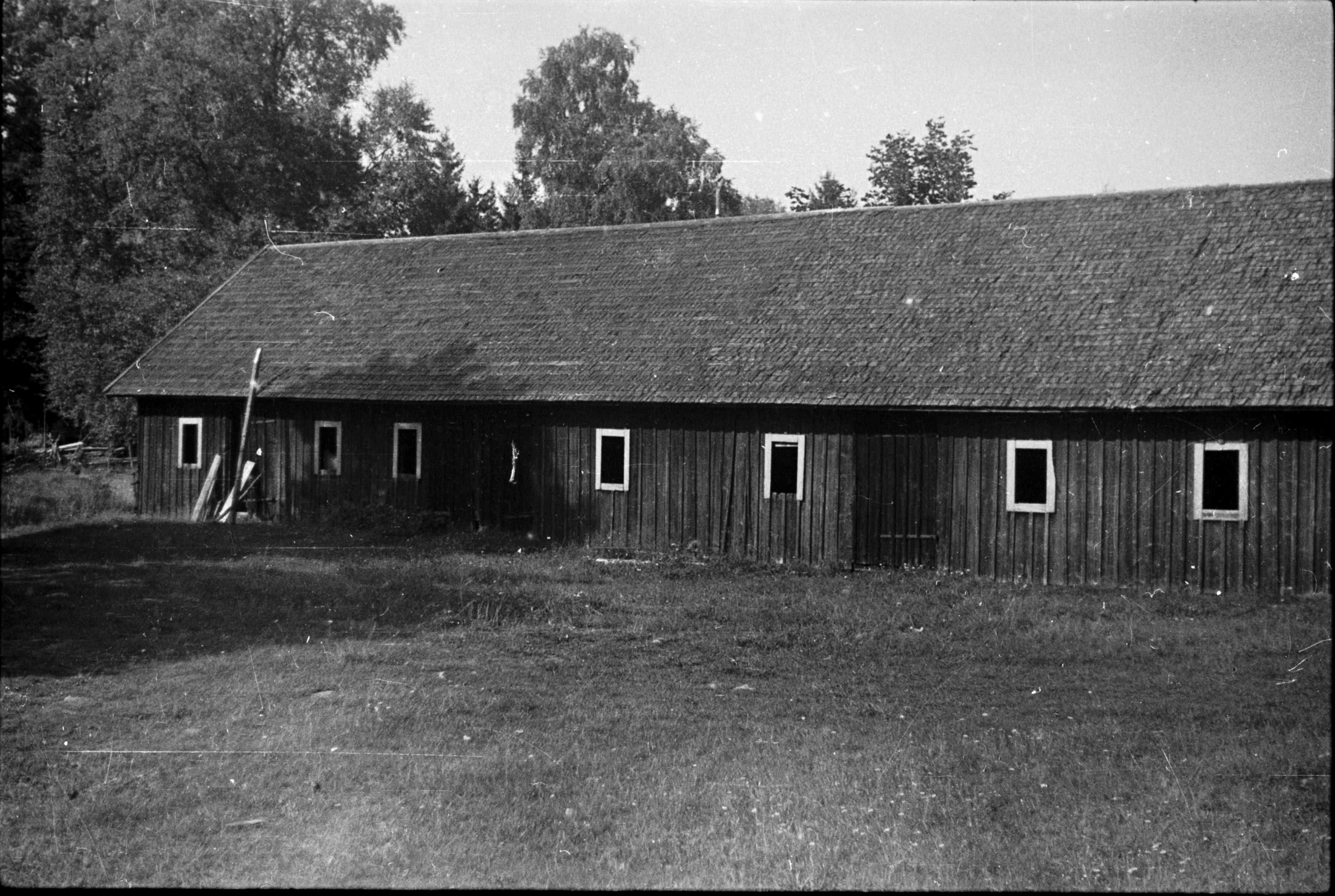 Bertil Berthelson, Älmeboda, Rävemåla kyrkstallar