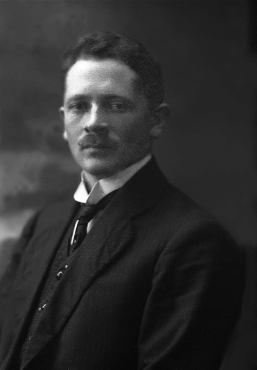 Gustav Borgen, NFB.52415