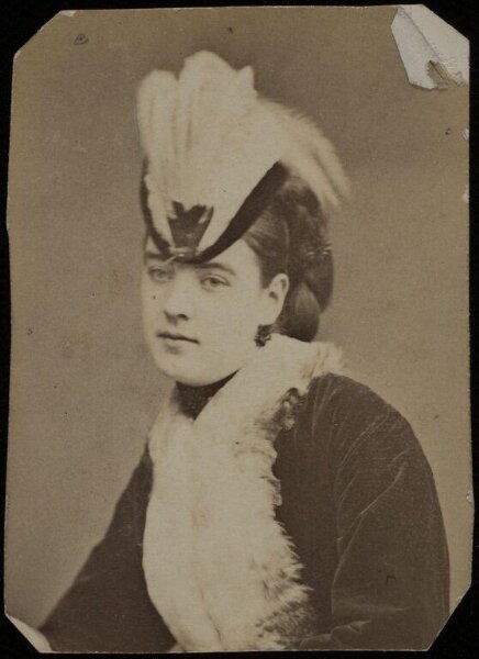 London Stereoscopic and Photographic Company, A portrait of 'Duchess of Sutherland'