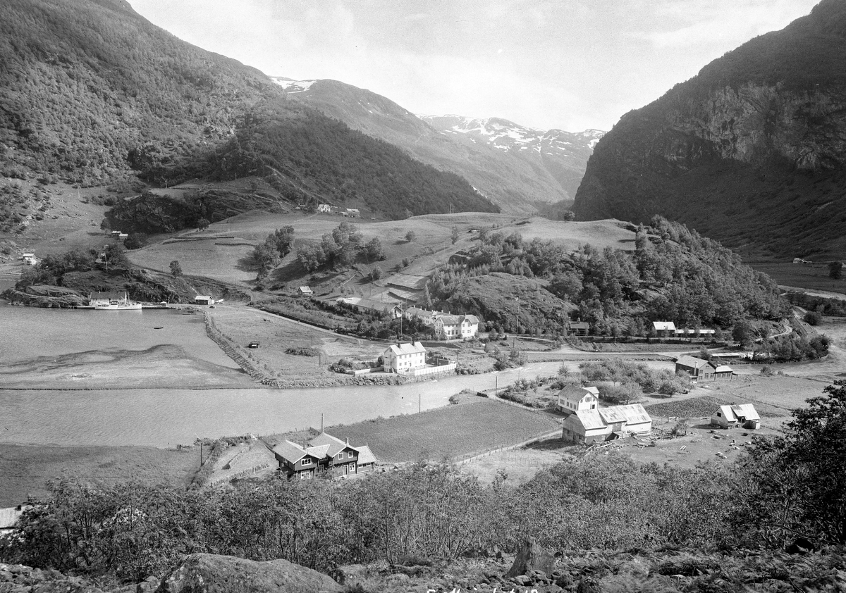 Anders Beer Wilse, Prot: Aurlandsfjord Fretheim hotel