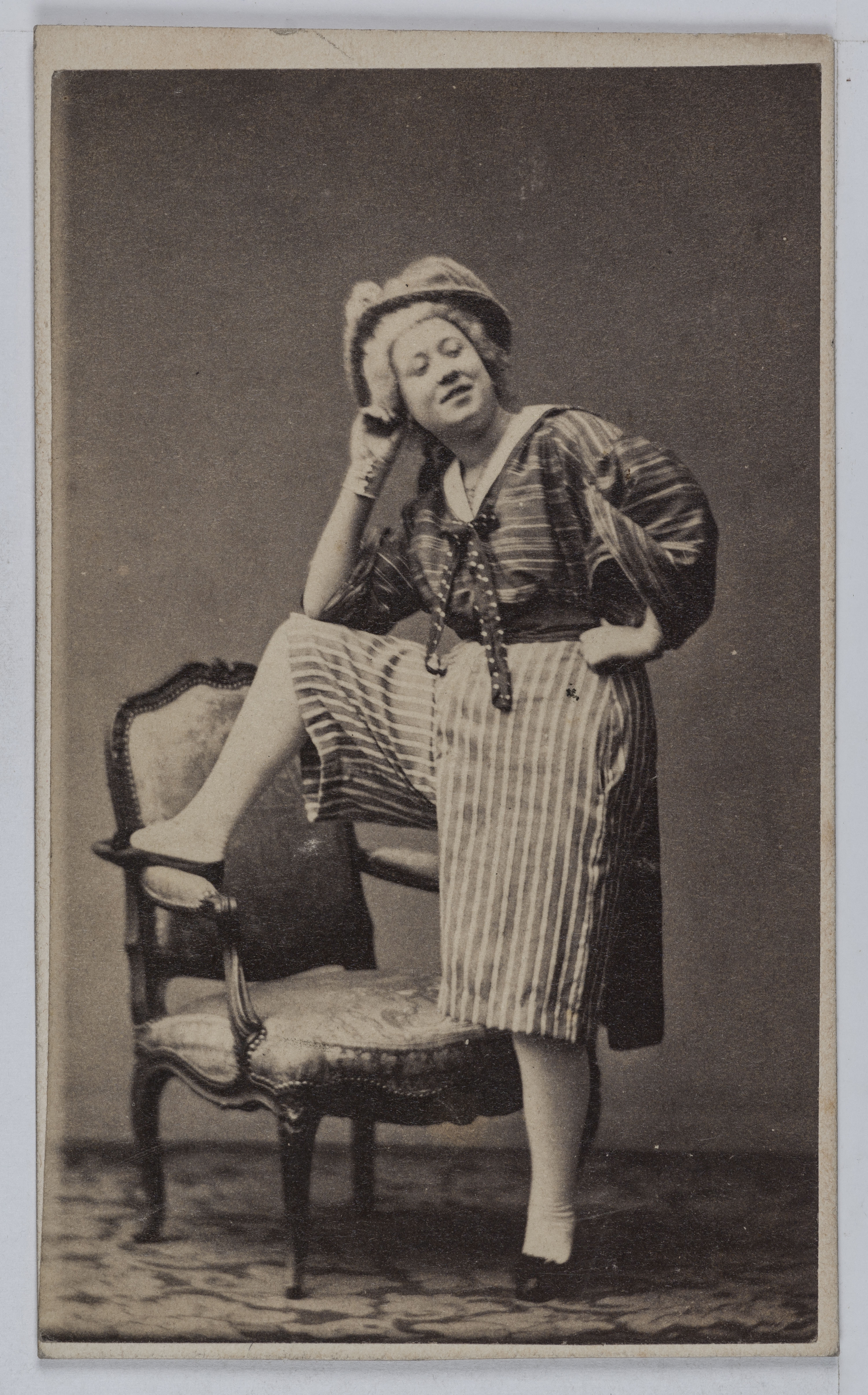 Anonyme, Portrait de Marguerite Badel, dite Rigolboche, danseuse excentrique au Théâtre des Délassements Comiques entre 1855 et 1860.