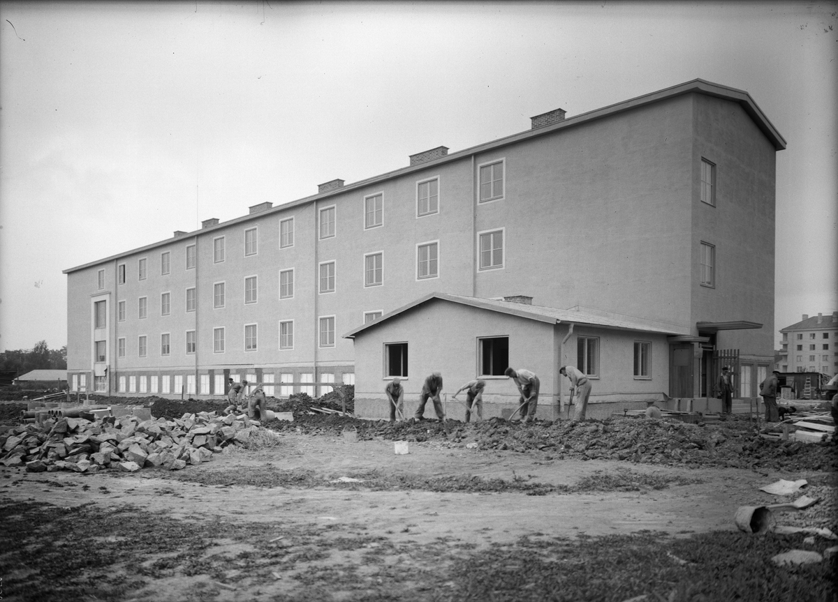 Paul Sandberg, Praktiska mellanskolan och högre folkskolan under byggnation, Götgatan