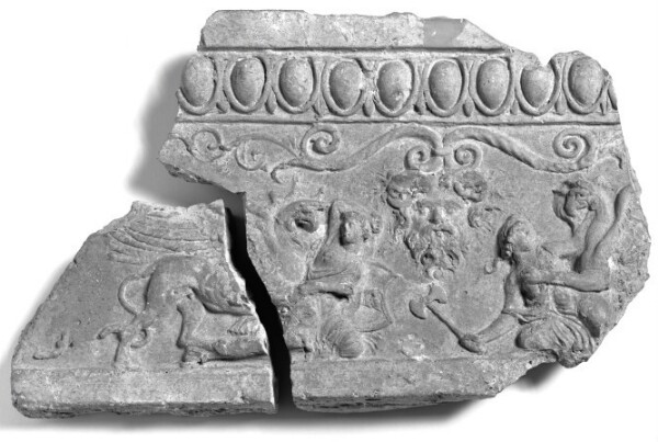 Unknown, Campana Relief