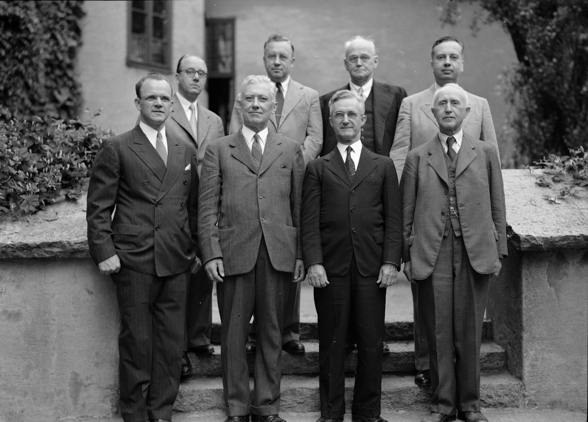 Paul Sandberg, Grupporträtt - män, sannolikt Uppsala, 1946