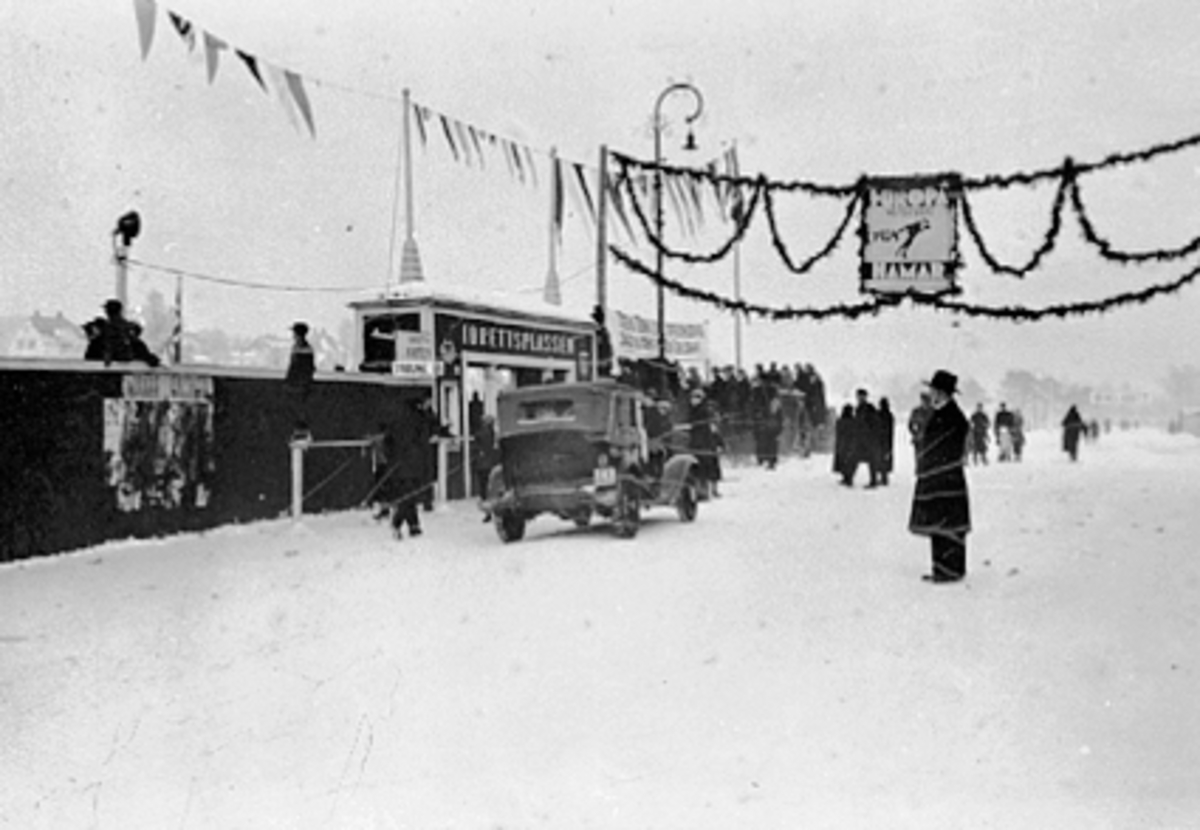 Anno Domkirkeodden, INNGANGSPARTIET TIL HAMAR STADION, EM SKØYTER 1934