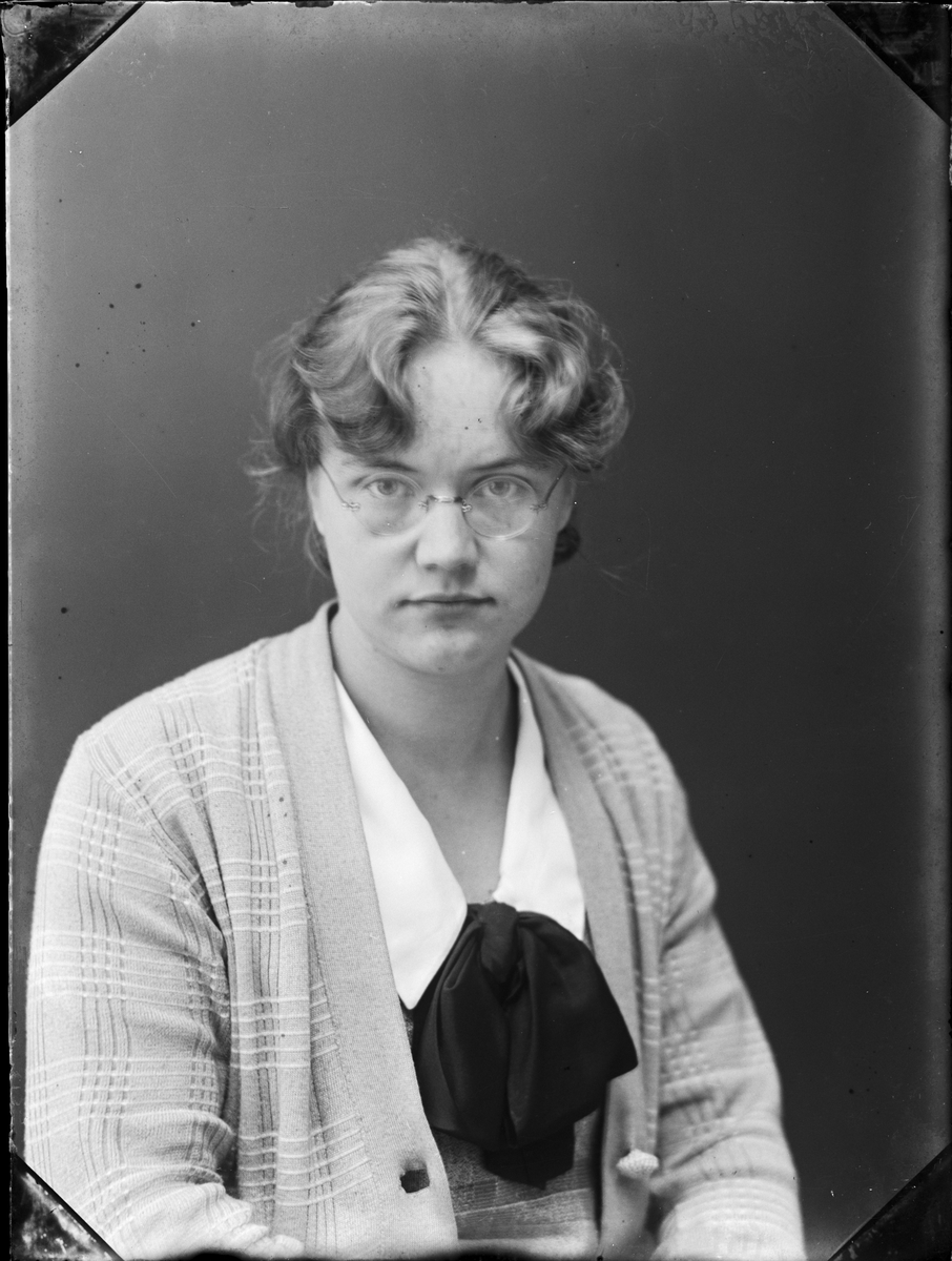 Skötsner-Edhlund, Tyra Edhlund från Östhammar, Uppland
