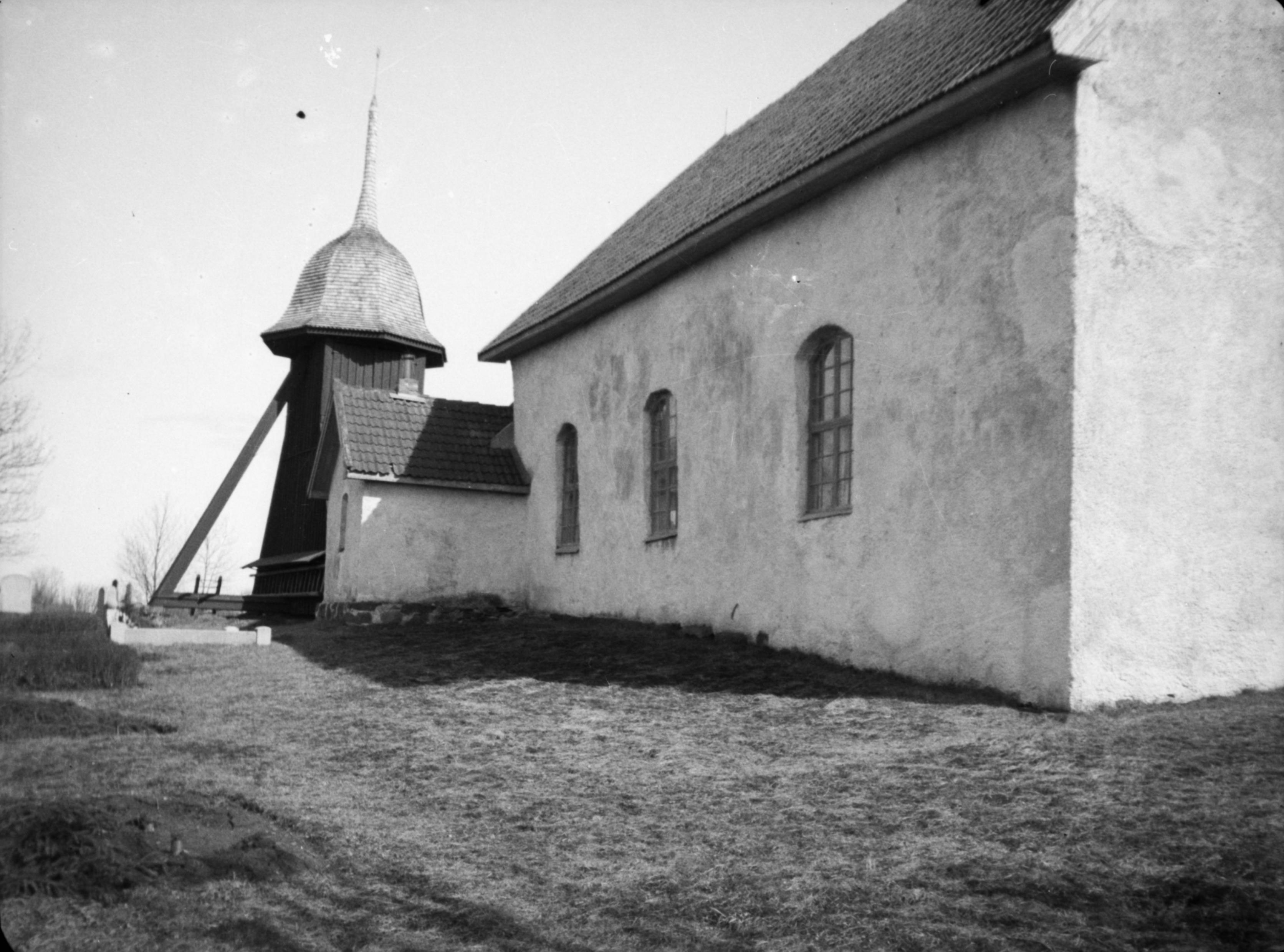 Bertil Berthelson, Vårkumla kyrka