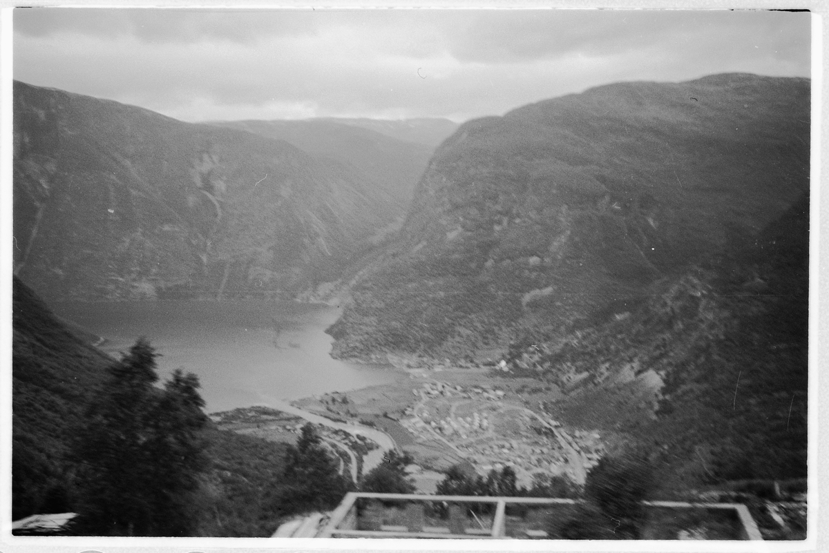 Håkon Prestkværn, Fjellandskap. Øvre Årdal i Sogn og Fjordane