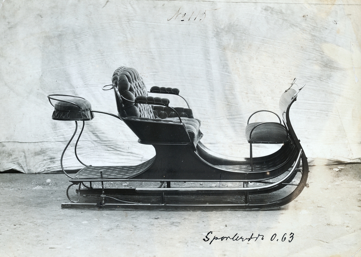Anno Domkirkeodden, P. Norsengs Vognfabrikk, Hamar. Slede. No. 115. Hestekjøretøy