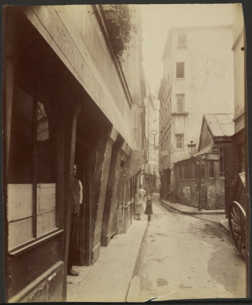 Eugène Atget, Au Coin de la Rue de Venise, au 14 (4e)