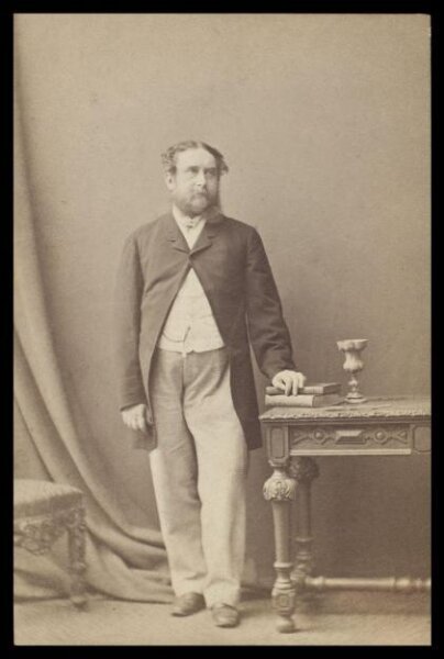 London Stereoscopic and Photographic Company, Guy Little Theatrical Photograph