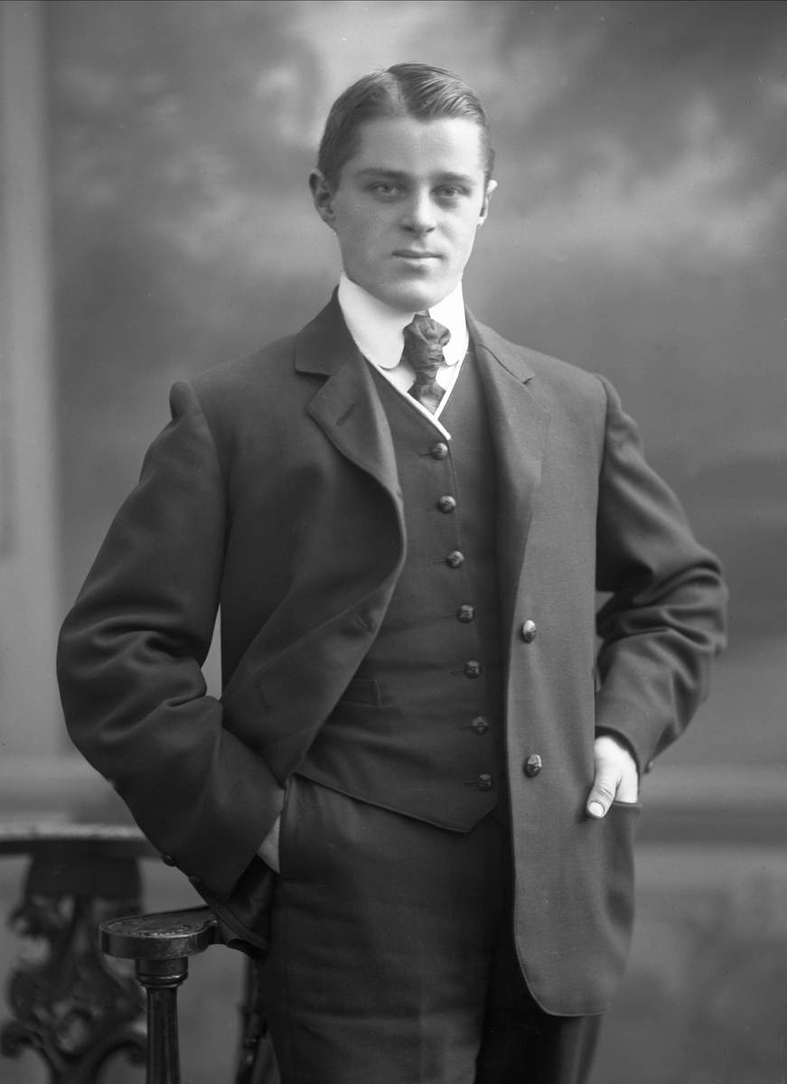Gustav Borgen, NFB.40126