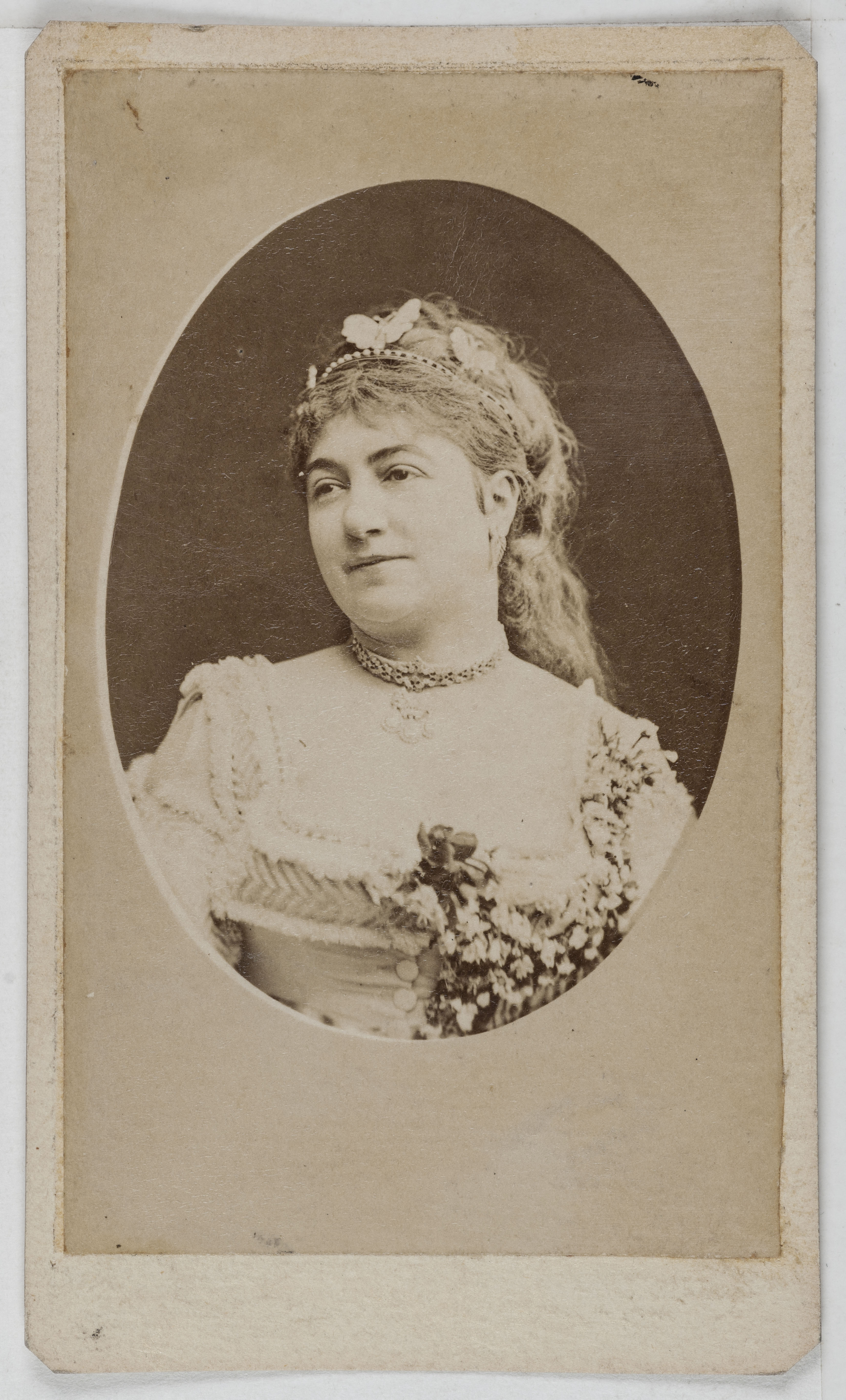 Anonyme, Portrait de Georgette Viguier, dite Georgette Olivier, actrice de théâtre entre 1857 et 1875.