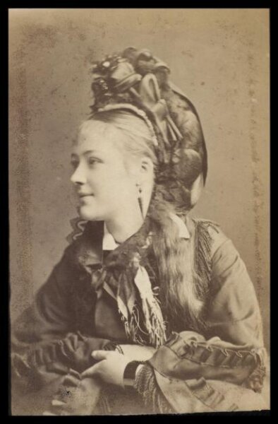 London Stereoscopic and Photographic Company, Guy Little Theatrical Photograph