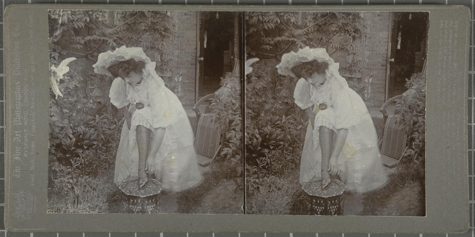 Desconegut, [Retrat] Fine-Art Photog. Publish. Co.