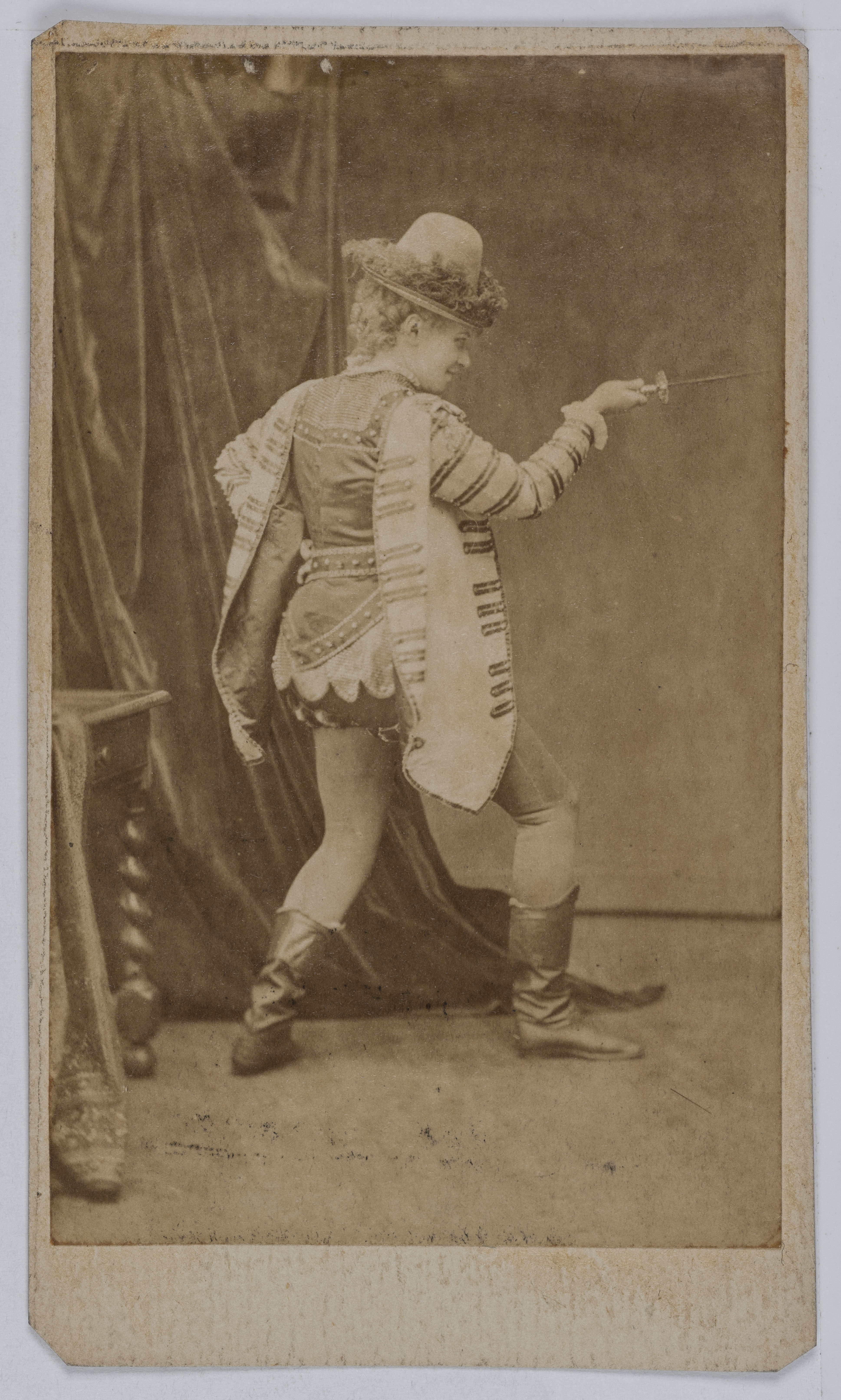 Anonyme, Portrait de Madame Danel Rizza (-1904), actrice de théâtre.