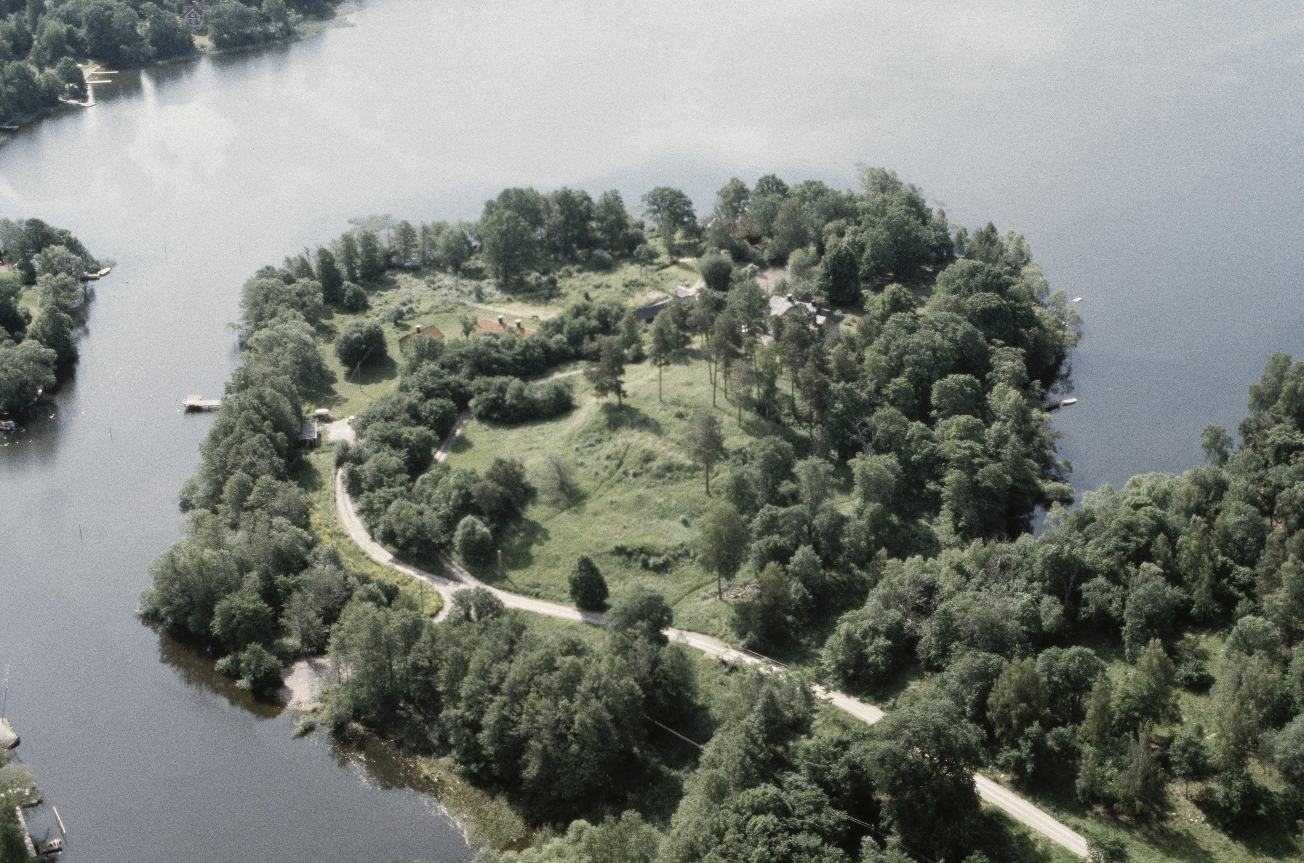 Jan Norrman, Kungsängen 73:1