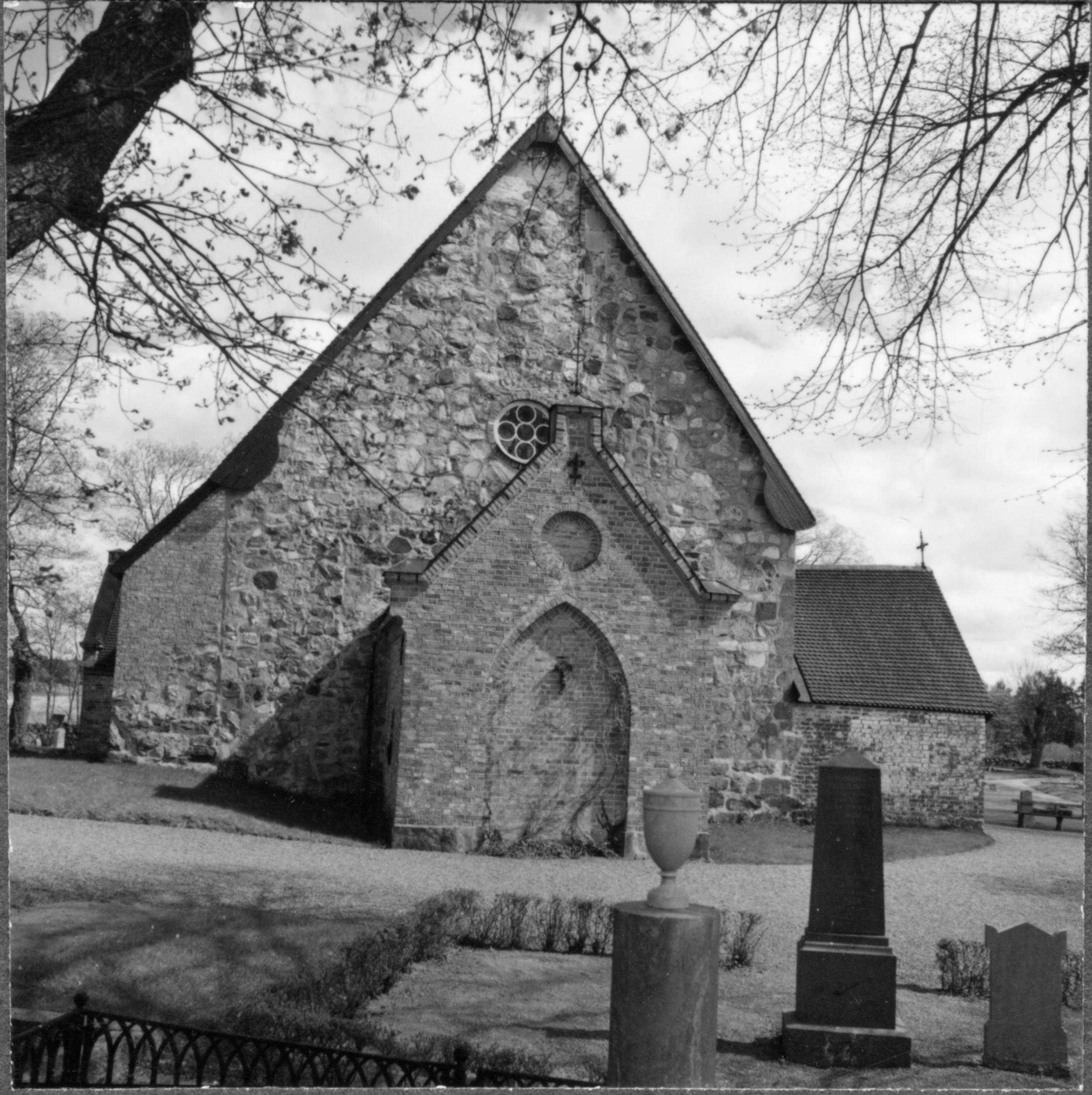 Sören Hallgren, Håtuna kyrka