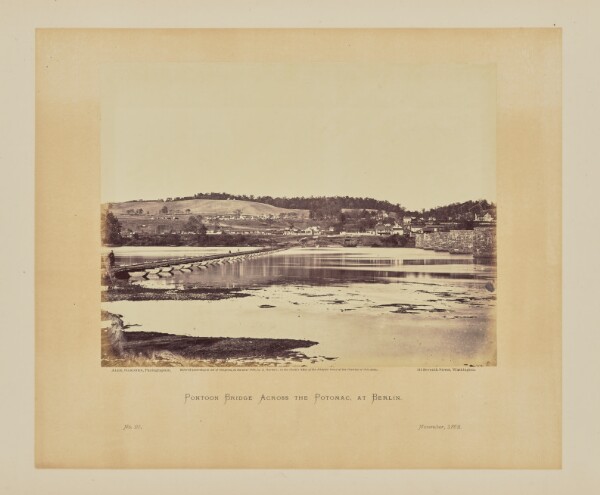 Alexander Gardner, Pontoon Bridge Across the Potomac, at Berlin