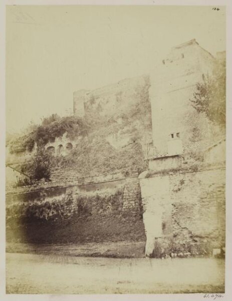 Parker, John Henry, Aventine. Scarped Cliff with Palace of the Savelli, built on earlier walls.