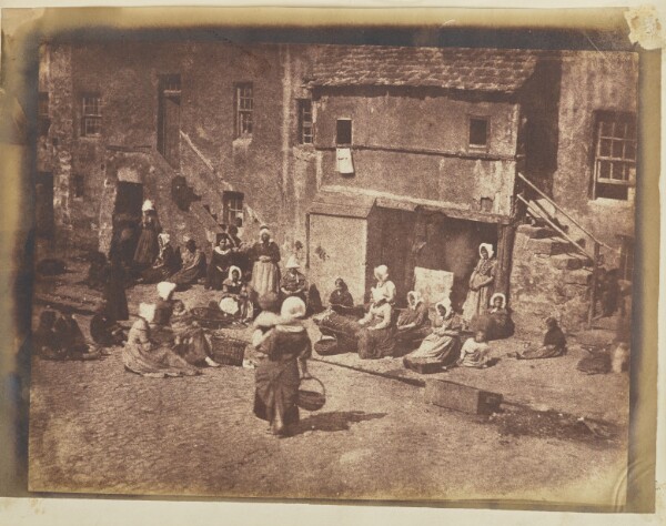 Hill & Adamson, [Fishergate, St Andrews, Women and Children Baiting the Lines]