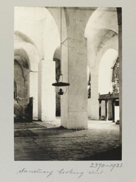K.A.C. Creswell, Sanctuary in Mosque of Mamluk Amir Altinbugha al-Salihi, Aleppo