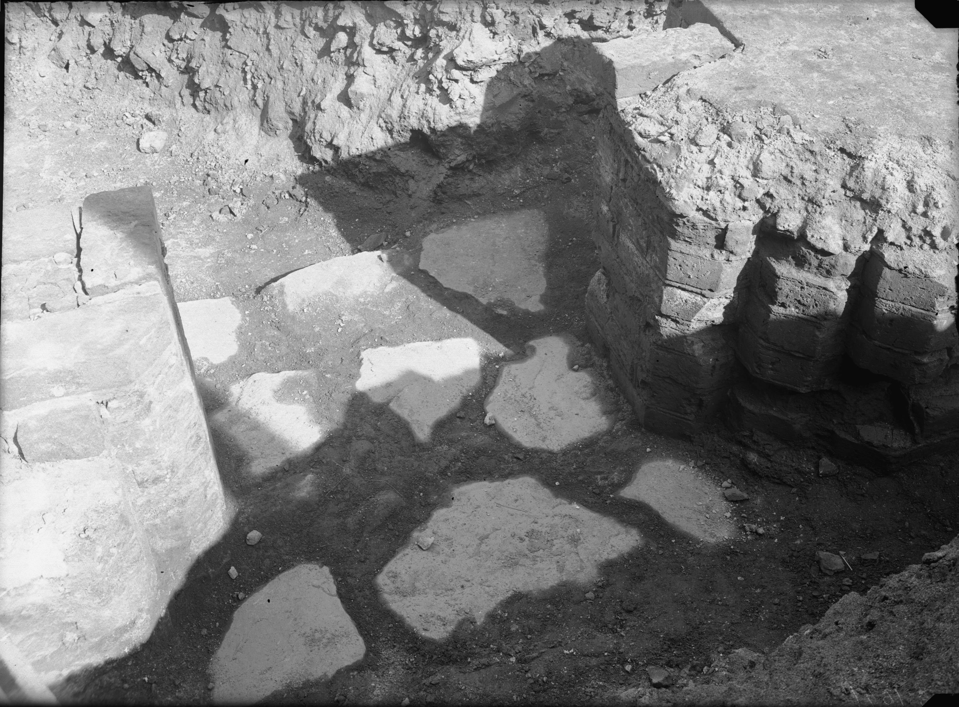 Erik Lundberg, Nyköping, Franciskanerklostrets ruin