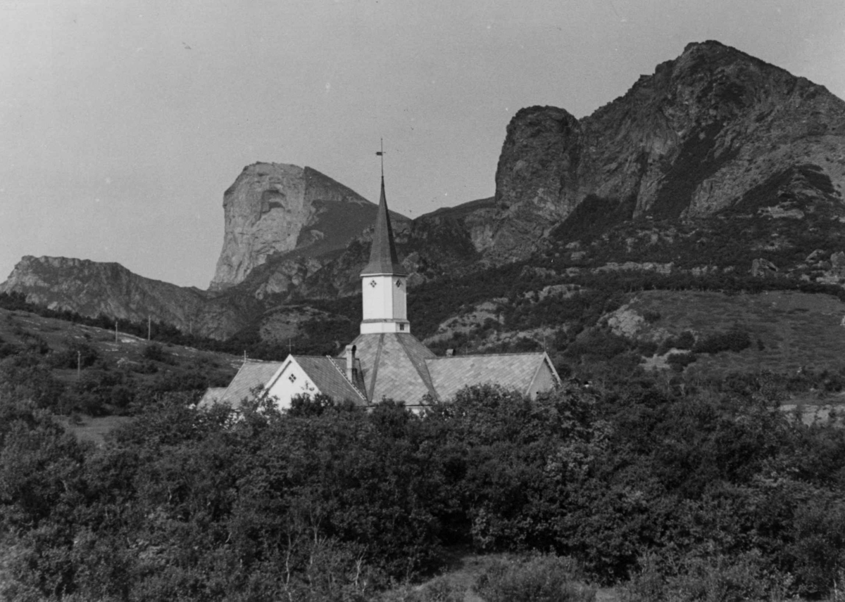 Anders Beer Wilse, Rodøy kirke