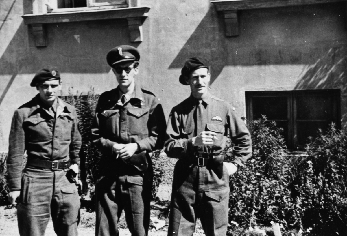 Oddvar Dobloug, Tre befal fra andre verdenskrig