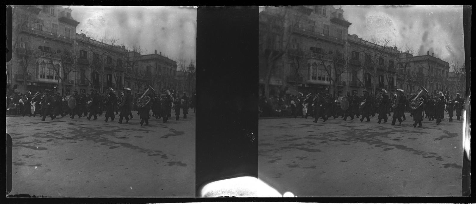 Desconegut, Military parade for Barcelona