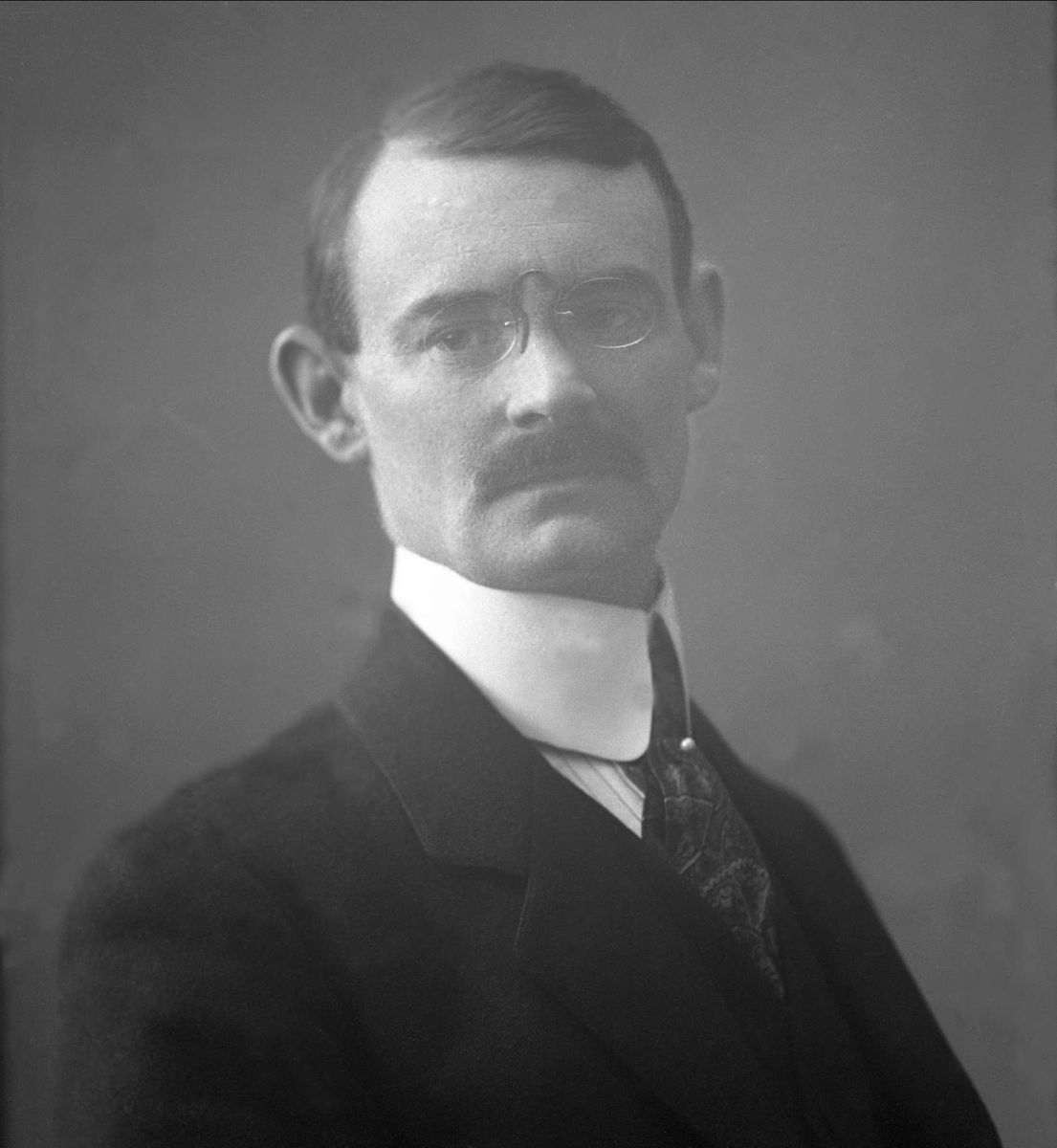 Gustav Borgen, Portrett av Edvard Christian Steineger.