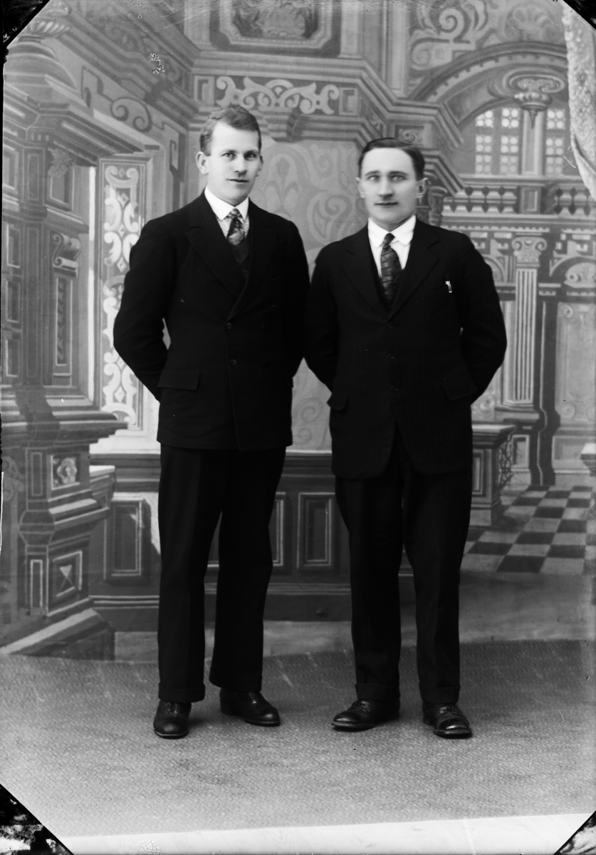 Skötsner-Edhlund, Två män, Östhammar, Uppland