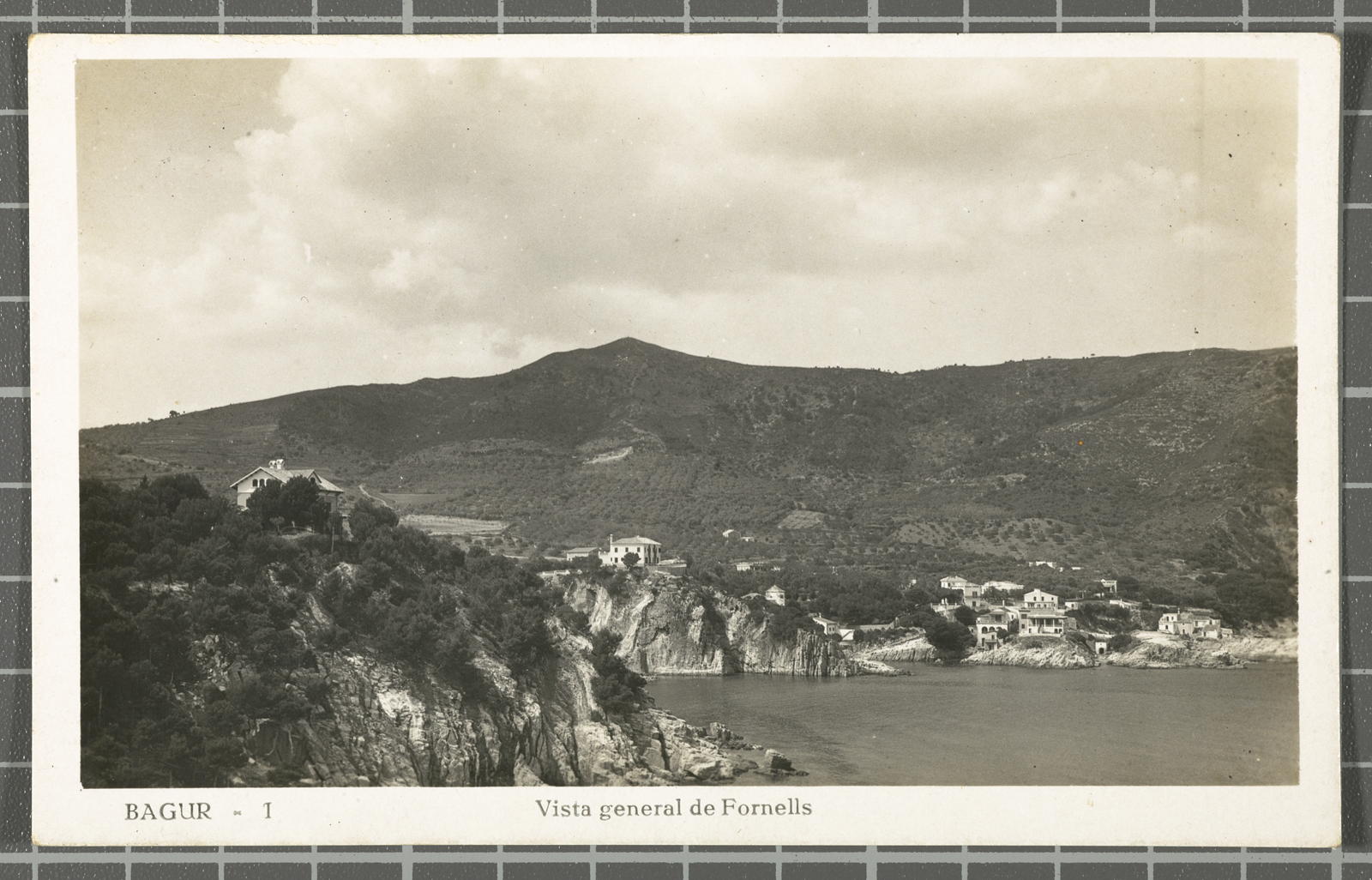 Desconegut, Bagur - 1. Vista general de Fornells