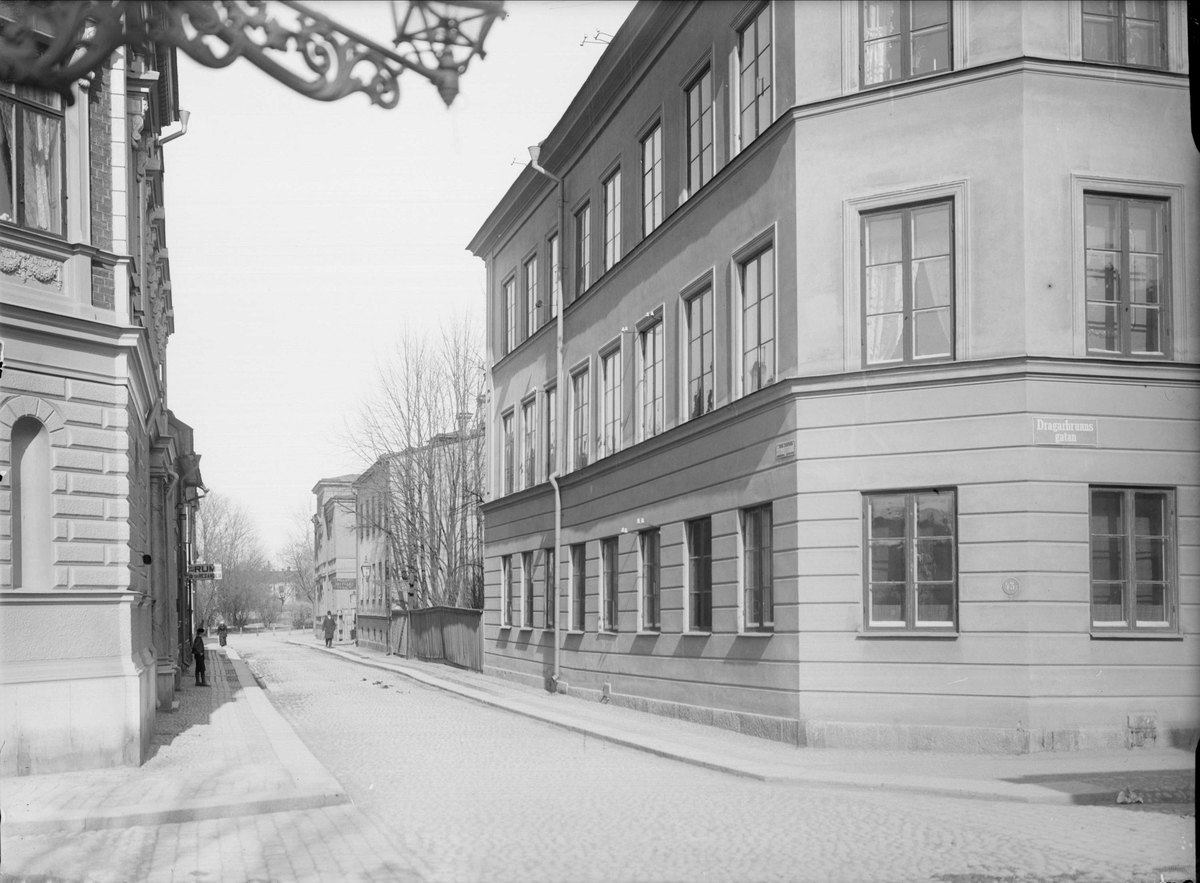 Alfred Dahlgren, Broad alley from Dragarbrunn Street, Dragarbrunn, Uppsala 1901 - 1902