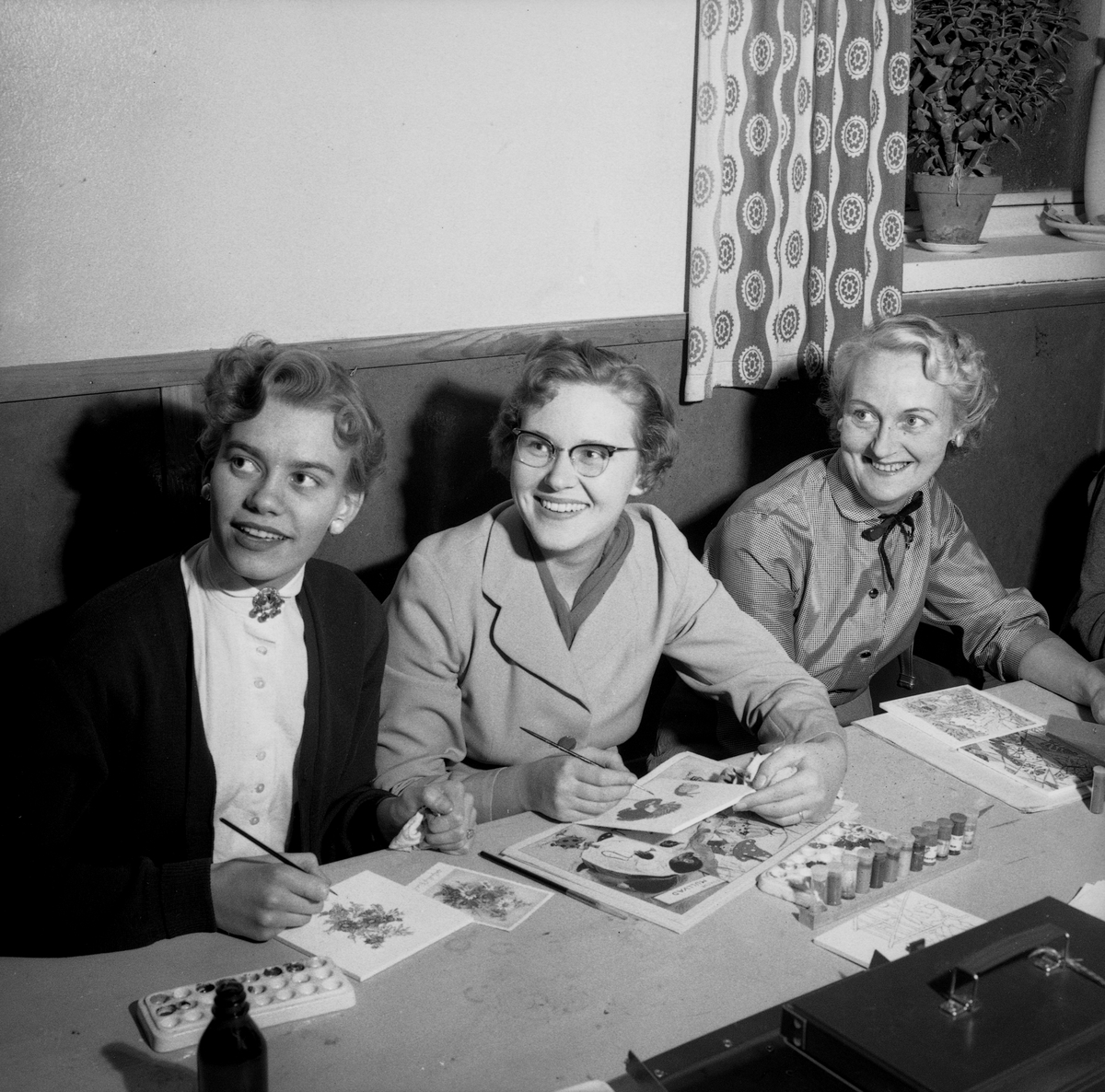Örebro Kuriren, ABF. Bildsidan. 15 oktober 1955.