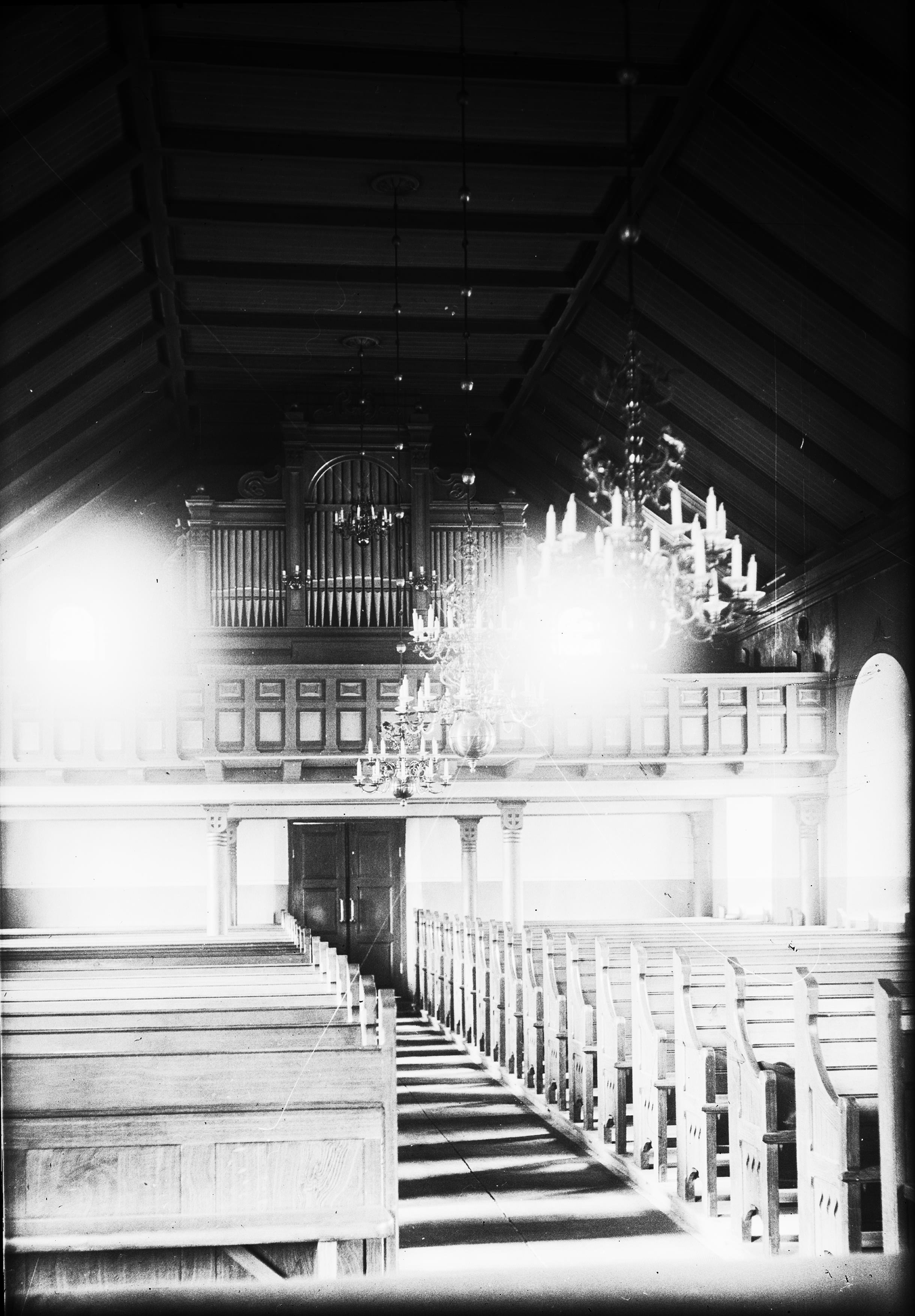 Olle Hellström, Bärebergs kyrka