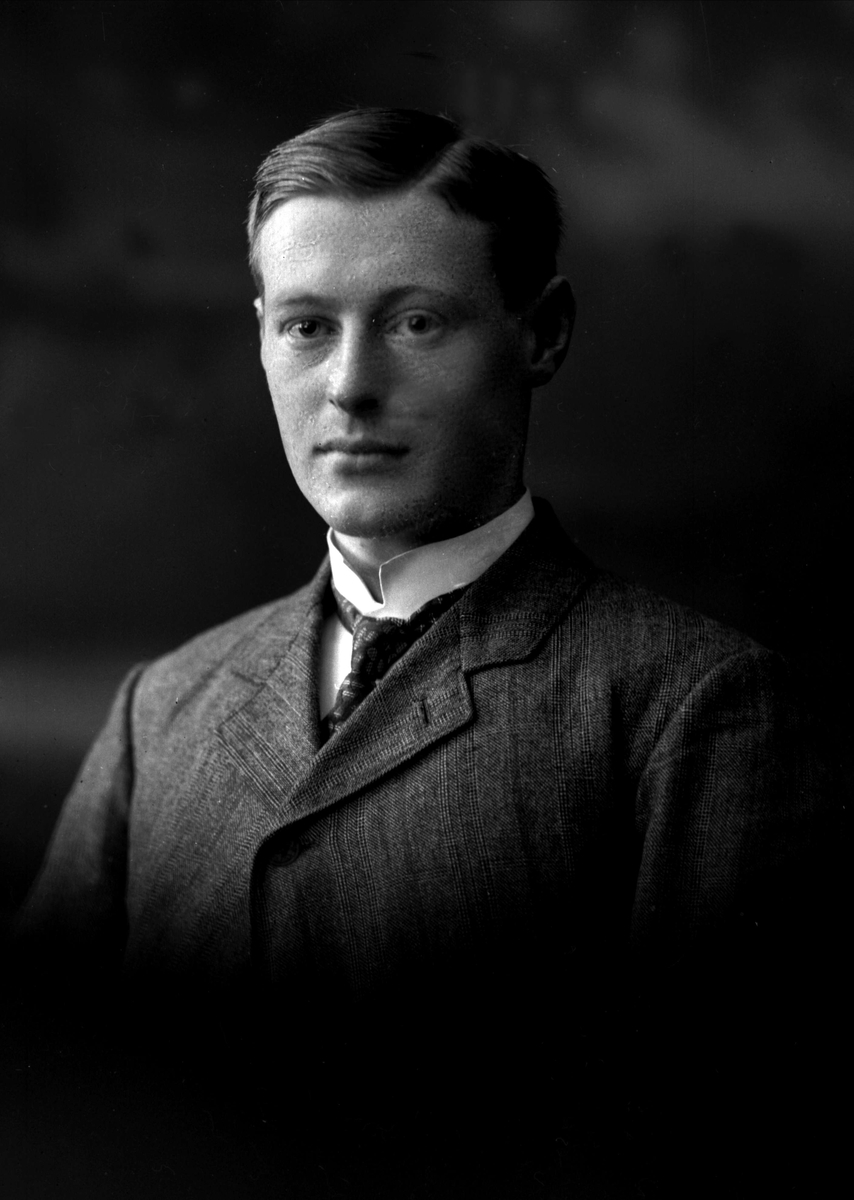 Gustav Borgen, NFB.04744