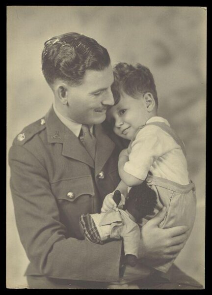 Unknown, Portrait of a Man Holding a Young Boy